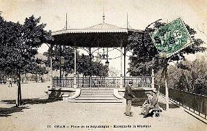 Oran- Kiosque Place de la republique 02